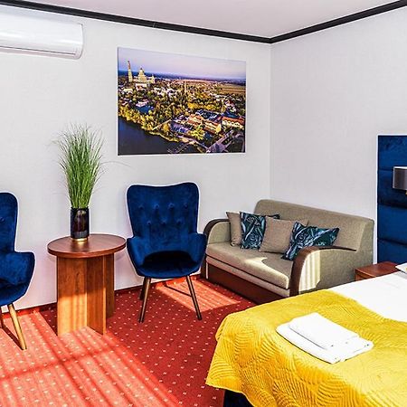 Hotel Stara Gorzelnia Лихень Экстерьер фото