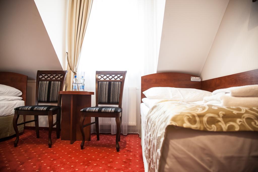 Hotel Stara Gorzelnia Лихень Номер фото